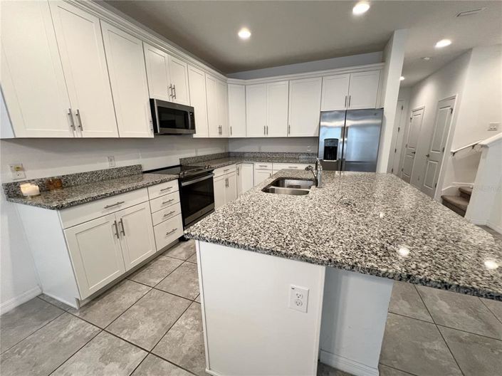 Image No.3-3 Bed Townhouse for sale