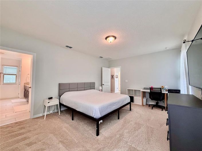 Image No.30-4 Bed House for sale