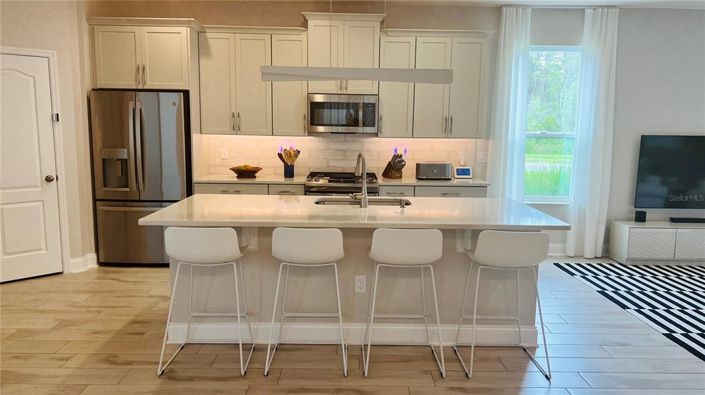 Image No.28-4 Bed House for sale