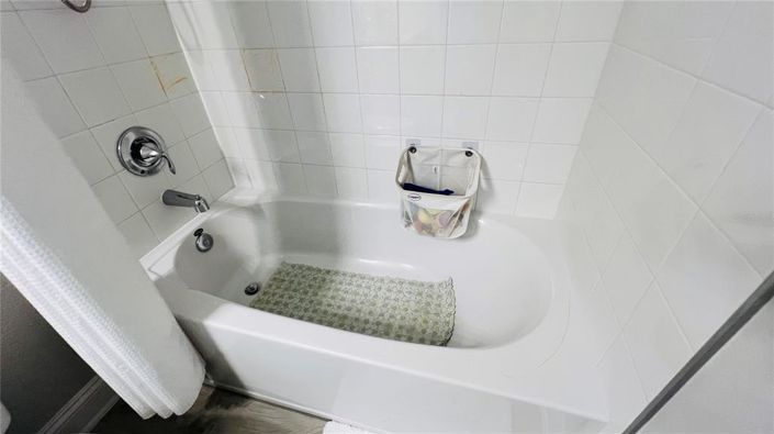 Image No.60-4 Bed House for sale