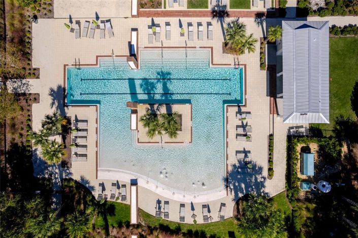 Image No.56-6 Bed House for sale