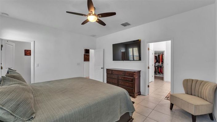 Image No.12-4 Bed House for sale