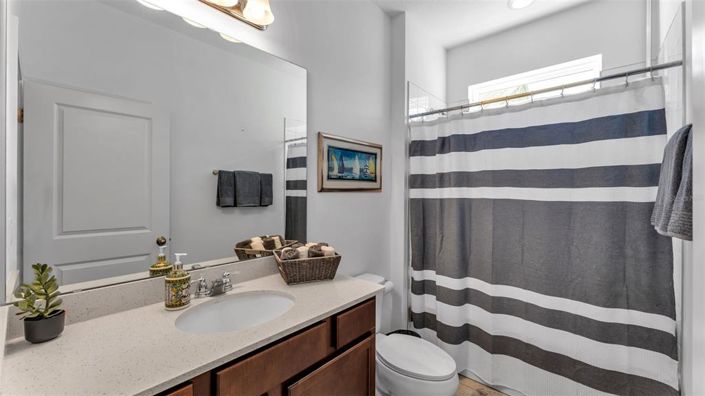 Image No.19-4 Bed House for sale