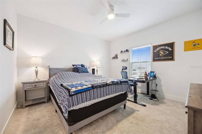 Image No.25-3 Bed Townhouse for sale