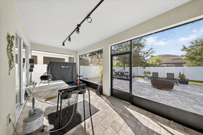 Image No.37-4 Bed House for sale