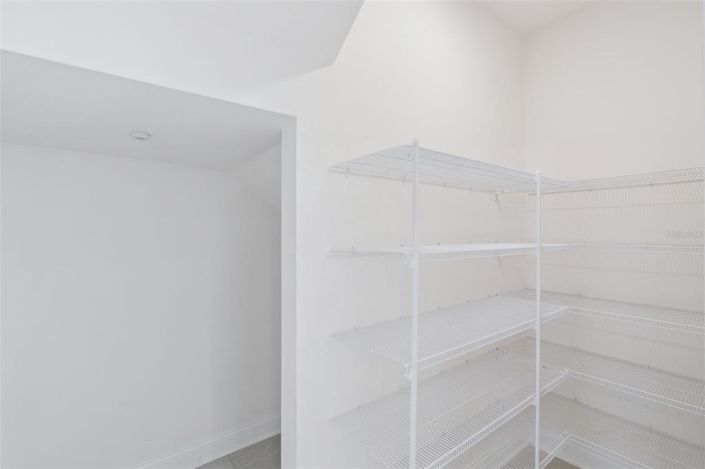 Image No.15-3 Bed House for sale