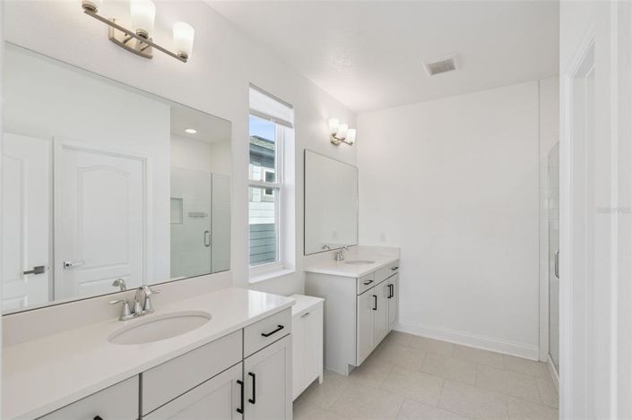 Image No.20-3 Bed House for sale