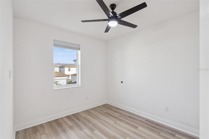 Image No.25-3 Bed House for sale