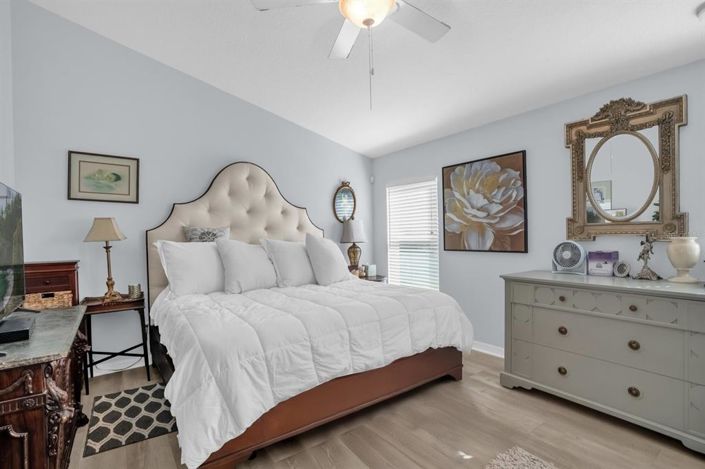 Image No.14-4 Bed House for sale