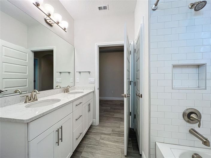 Image No.25-Maison de 4 chambres à vendre à Saint John