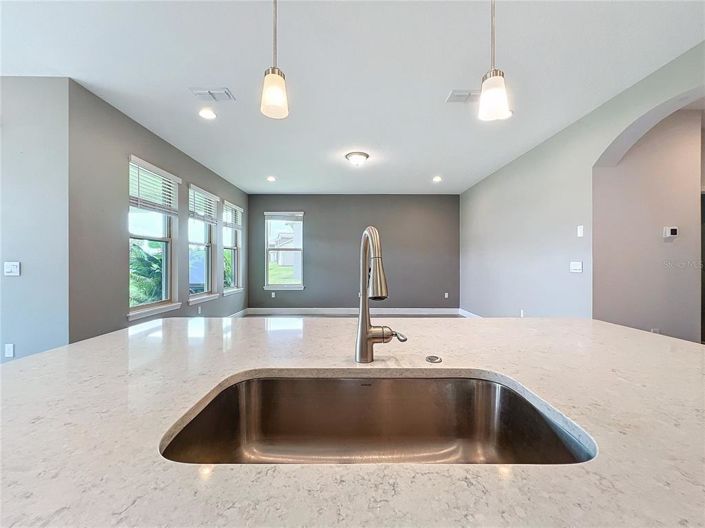 Image No.9-Maison de 4 chambres à vendre à Saint John