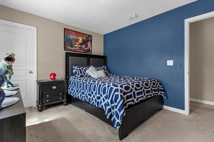 Image No.36-5 Bed House for sale