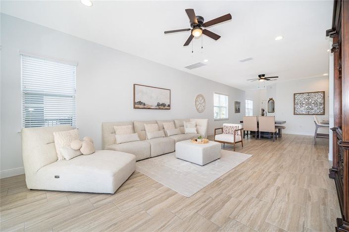 Image No.9-Maison de 5 chambres à vendre à Saint John