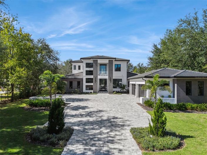 Image No.4-6 Bed House for sale