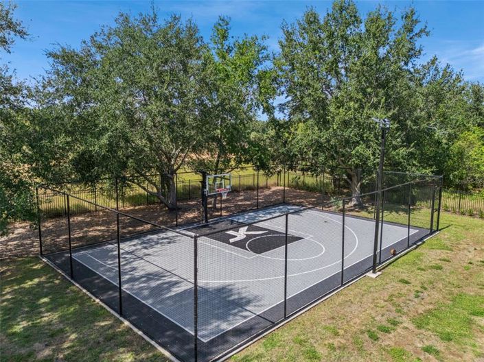 Image No.51-6 Bed House for sale