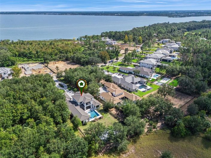 Image No.57-6 Bed House for sale