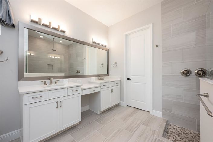 Image No.17-5 Bed House for sale