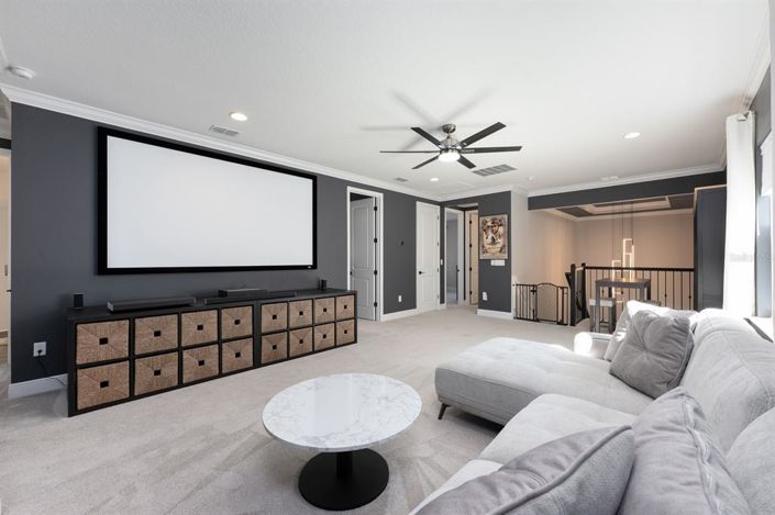 Image No.19-5 Bed House for sale