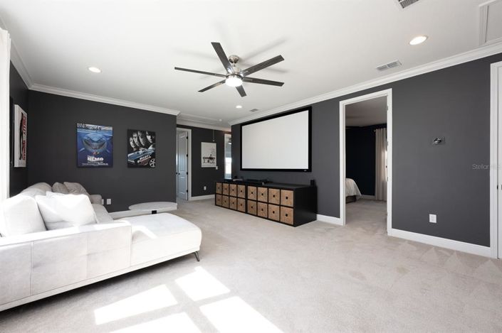 Image No.20-5 Bed House for sale