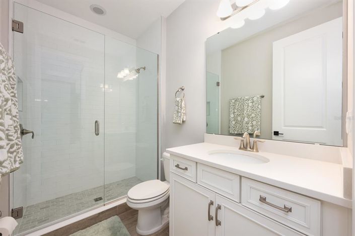 Image No.22-5 Bed House for sale