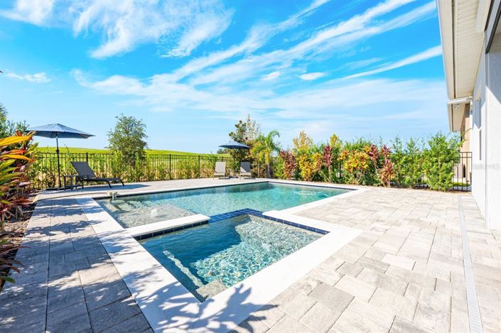 Image No.5-5 Bed House for sale