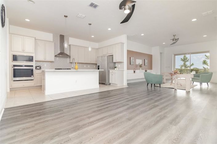 Image No.18-5 Bed House for sale