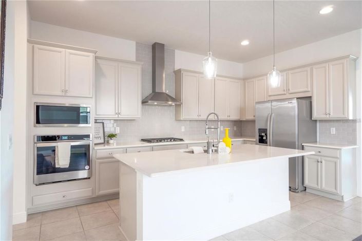 Image No.5-5 Bed House for sale