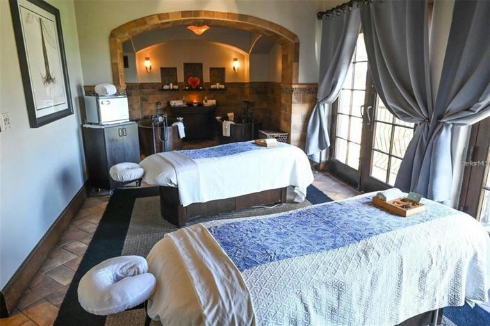 Image No.58-5 Bed House for sale