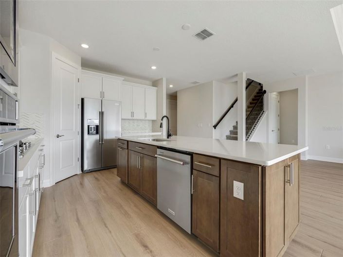 Image No.20-5 Bed House for sale