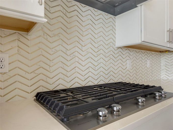 Image No.29-5 Bed House for sale