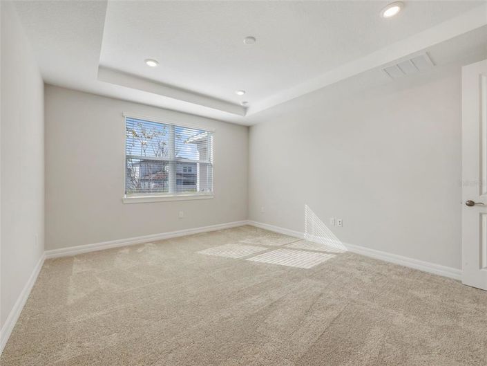 Image No.33-5 Bed House for sale