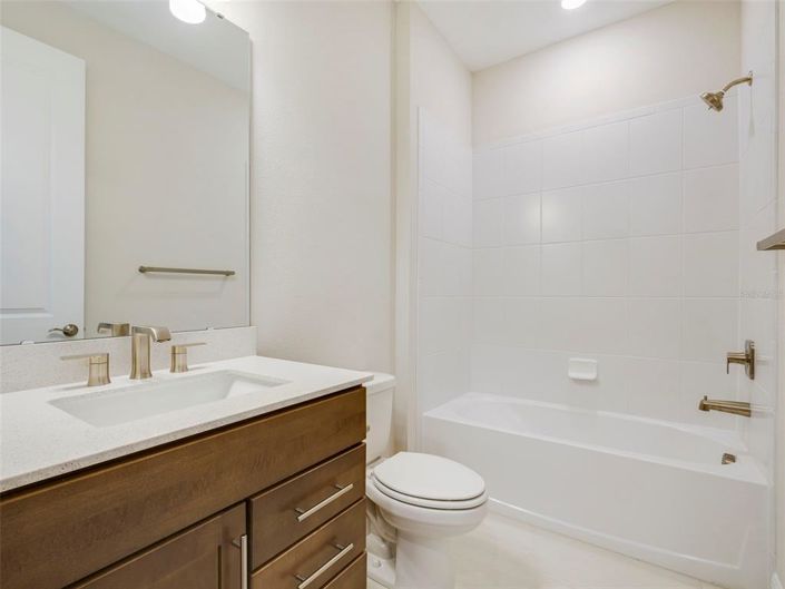 Image No.52-5 Bed House for sale