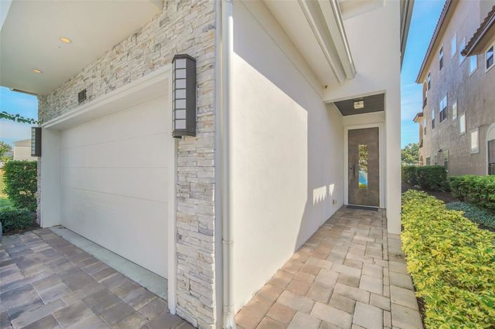 Image No.3-5 Bed House for sale