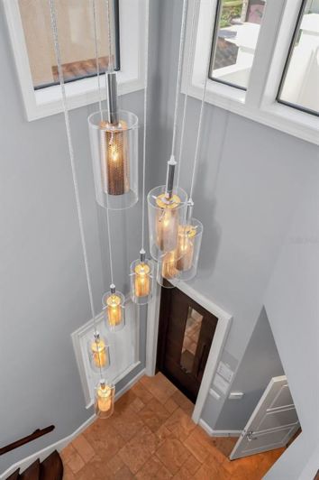 Image No.33-5 Bed House for sale