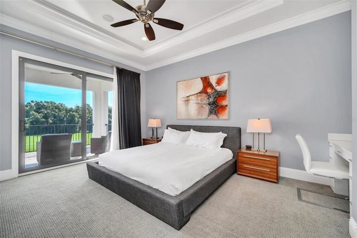 Image No.34-5 Bed House for sale