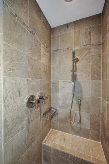 Image No.51-5 Bed House for sale