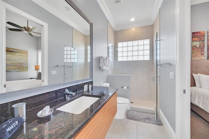 Image No.54-5 Bed House for sale