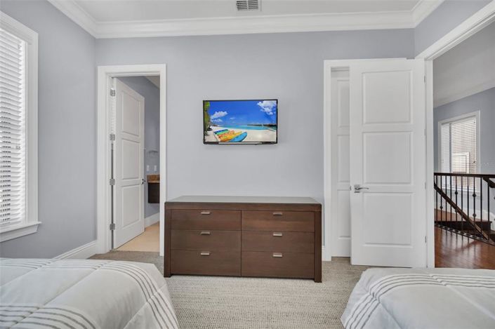 Image No.57-5 Bed House for sale