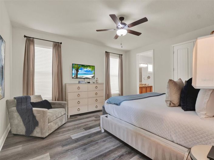 Image No.13-5 Bed House for sale