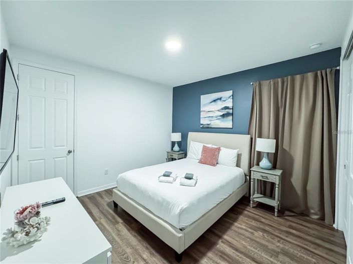 Image No.21-9 Bed House for sale