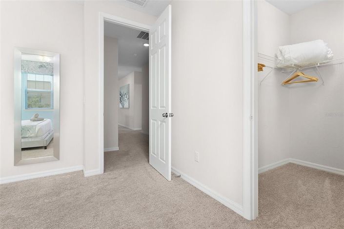 Image No.50-6 Bed House for sale