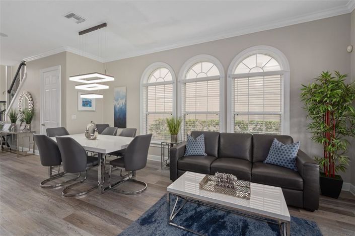 Image No.15-5 Bed House for sale