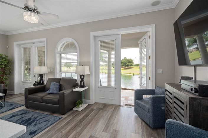 Image No.18-5 Bed House for sale