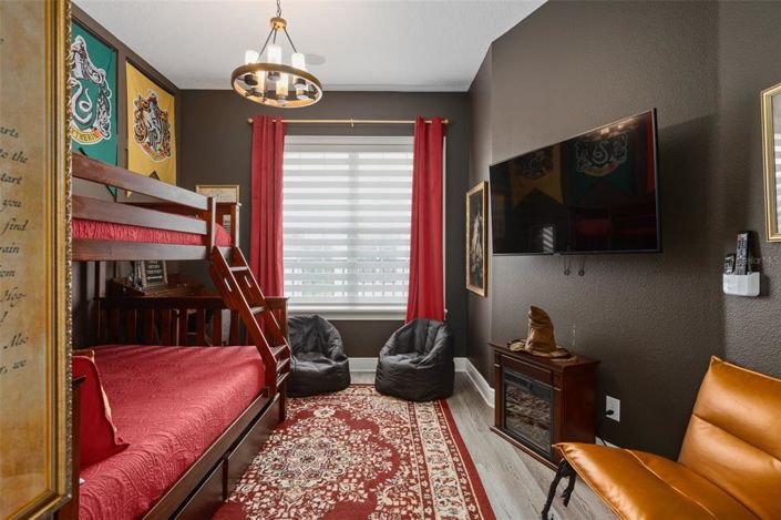 Image No.42-5 Bed House for sale