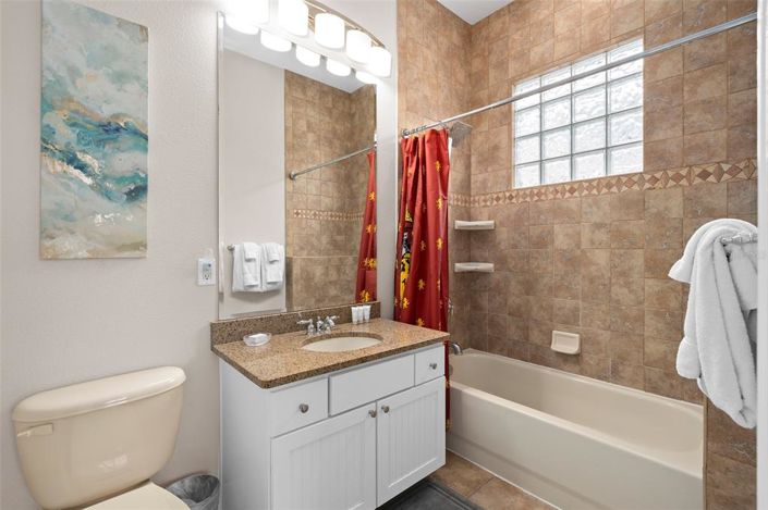 Image No.47-5 Bed House for sale