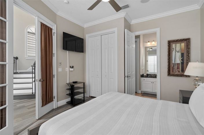 Image No.51-5 Bed House for sale