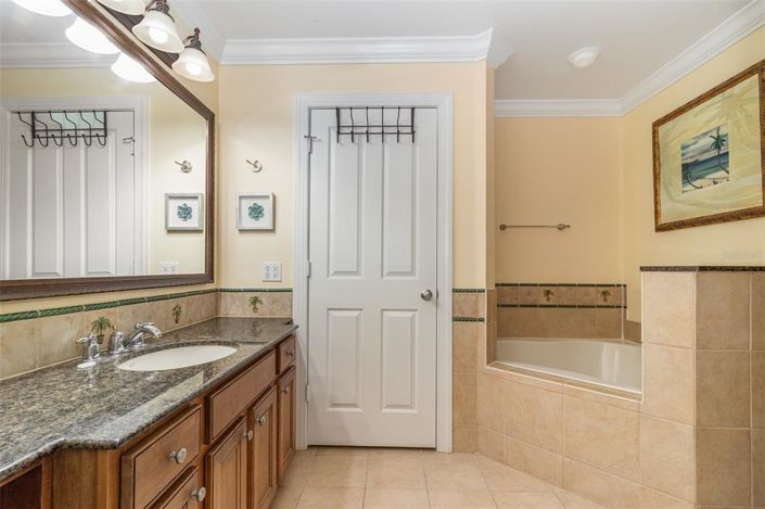 Image No.15-3 Bed Apartment for sale