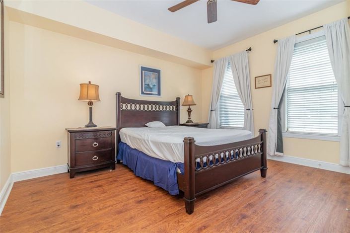 Image No.23-3 Bed Apartment for sale