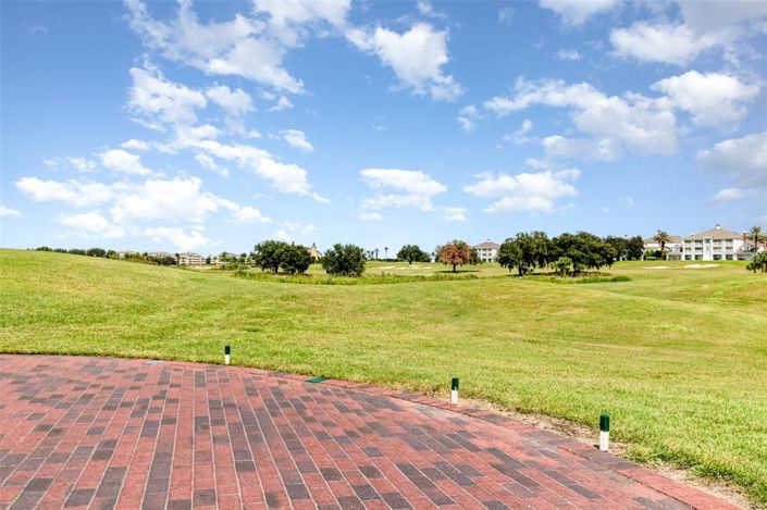 Image No.29-3 Bed Apartment for sale