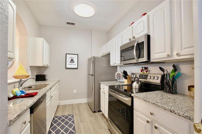 Image No.4-Appartement de 3 chambres à vendre à Saint John